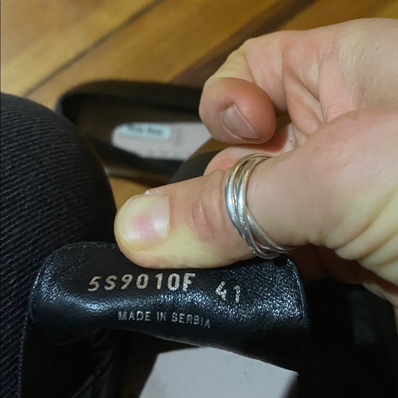 Miu Miu Black leather Flats with Silver Toe Cap pointy toe loafers 41 11 - Picture 6 of 10